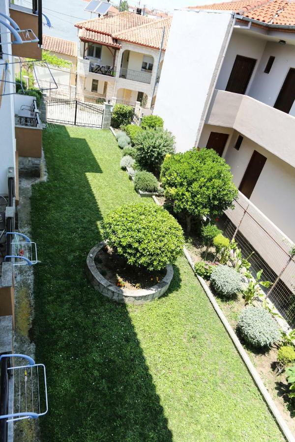 Yannis Apartments アフィトス エクステリア 写真