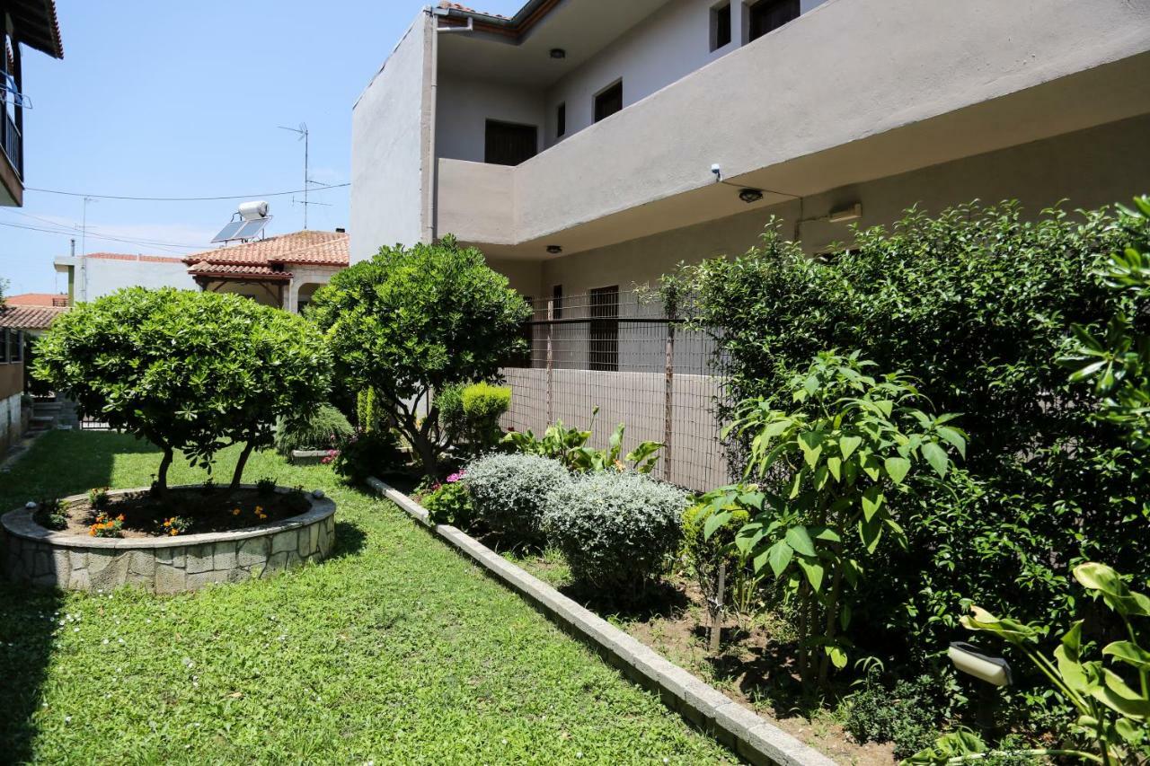 Yannis Apartments アフィトス エクステリア 写真