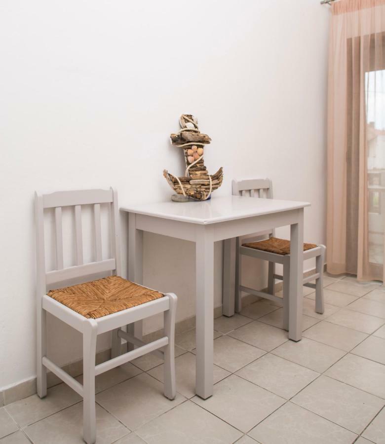 Yannis Apartments アフィトス エクステリア 写真