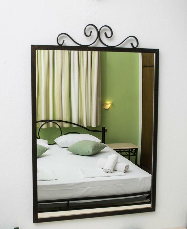 Yannis Apartments アフィトス エクステリア 写真
